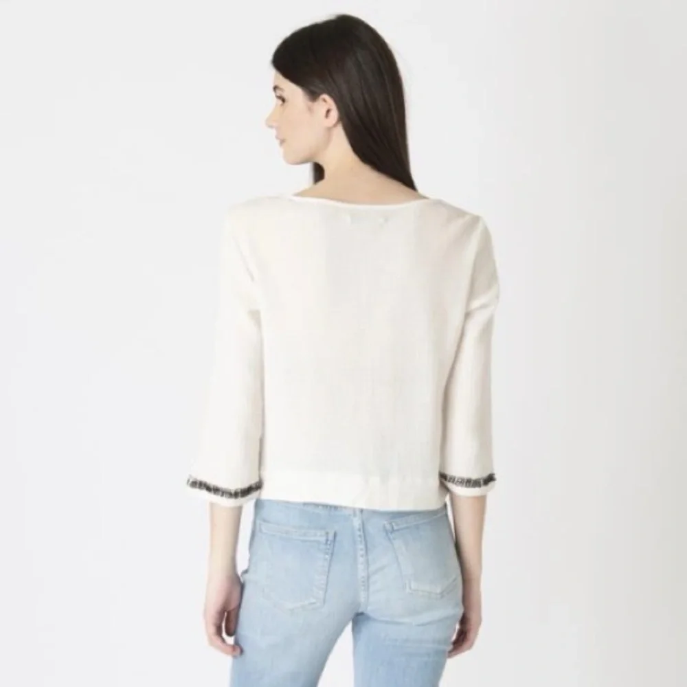 <3 Alice + Olivia Janelle Embroidered Peasant Blouse